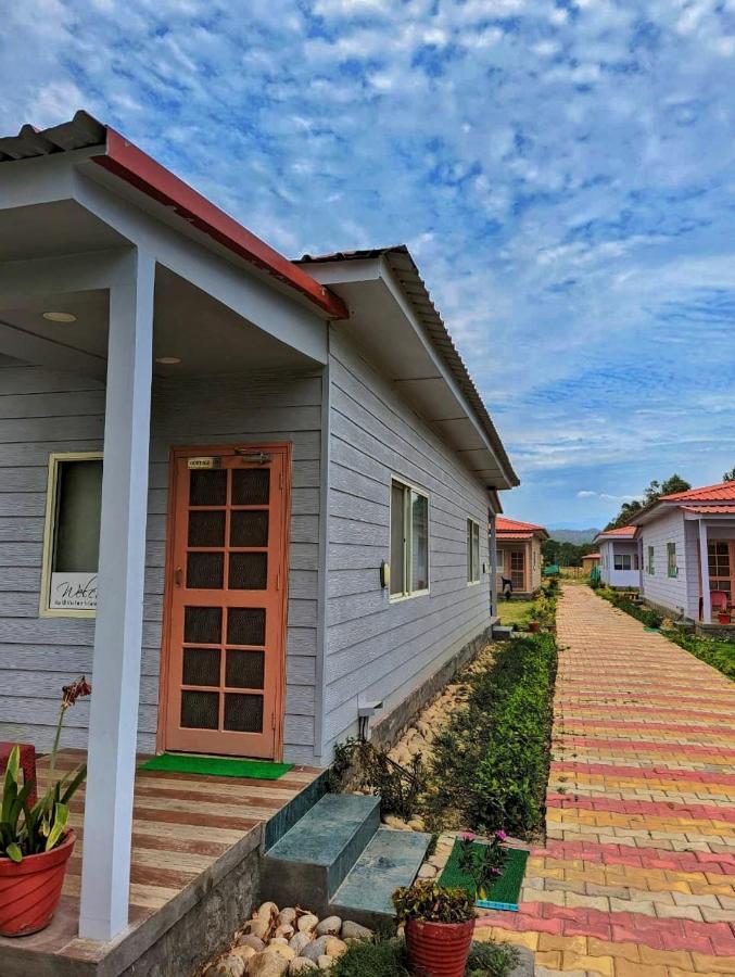 Corbett Veda Inn Rāmnagar Exterior photo