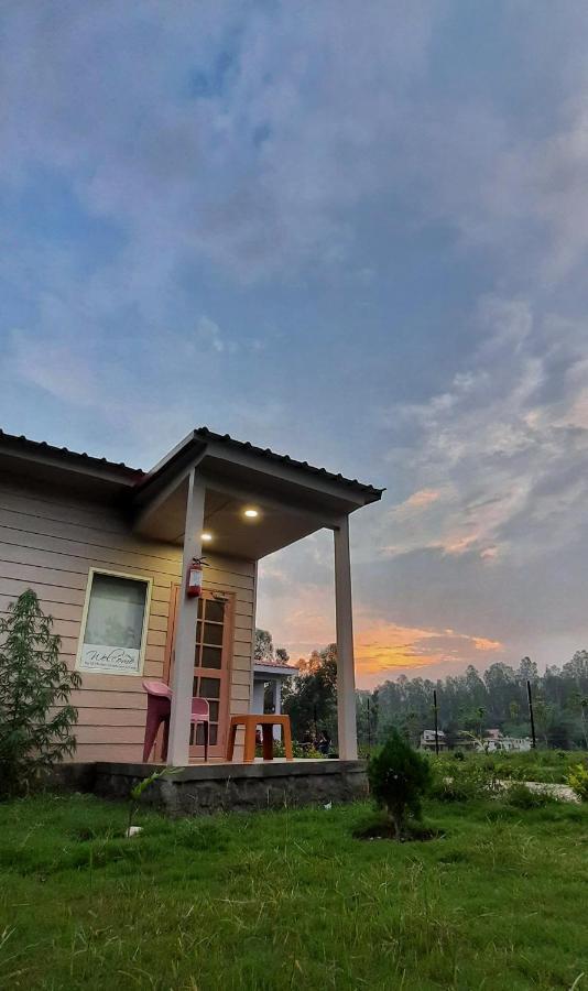 Corbett Veda Inn Rāmnagar Exterior photo